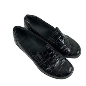 Clarks Black Patent Loafers size  7